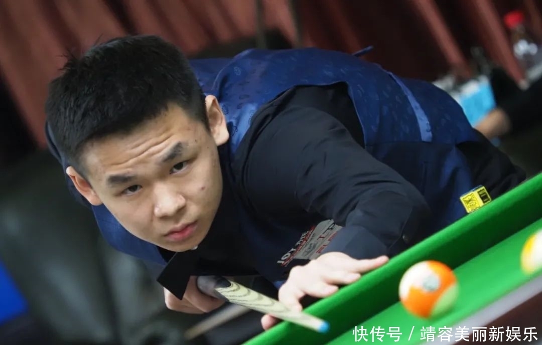 赛的表现成 赛的表现成