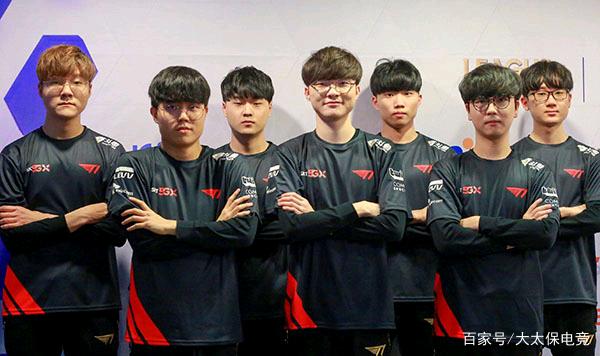 現也並不理 現也並不理