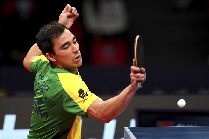 他在教练席 他在教练席